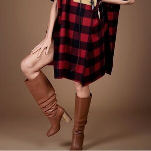 🌹DEE OCLEPPO🌹 Tan Leather Bethany Knee High Scalloped Heel Boots Size: 6.5